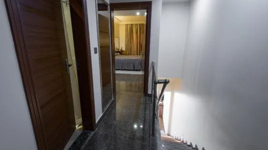 Duplex and Family duplex corridor